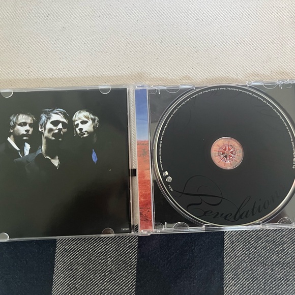 Muse Black Holes and Revelations - Picture 3 of 5